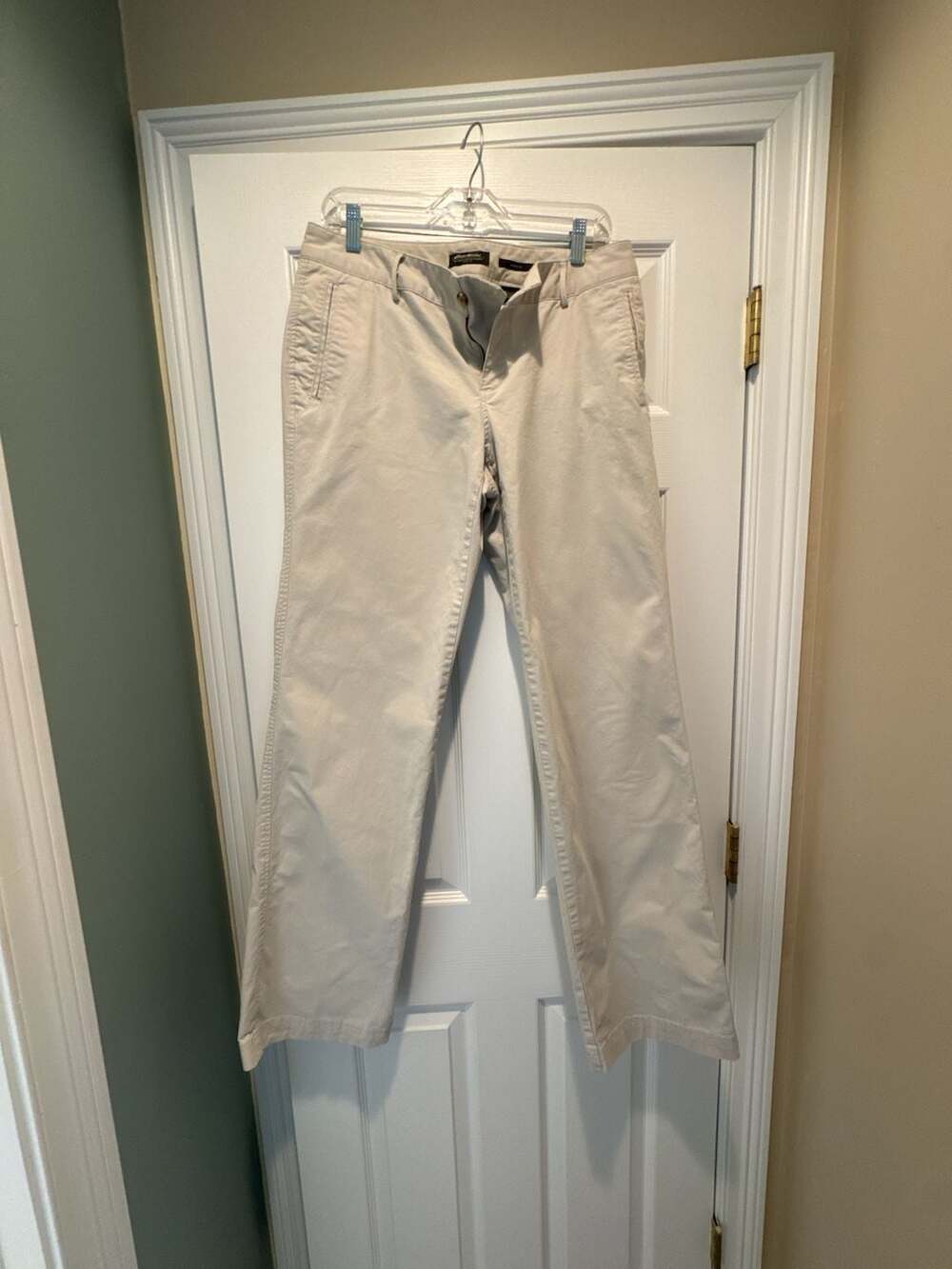 Eddie Bauer Women Blakeley Fit Chino Pants Tan Size 10 Long